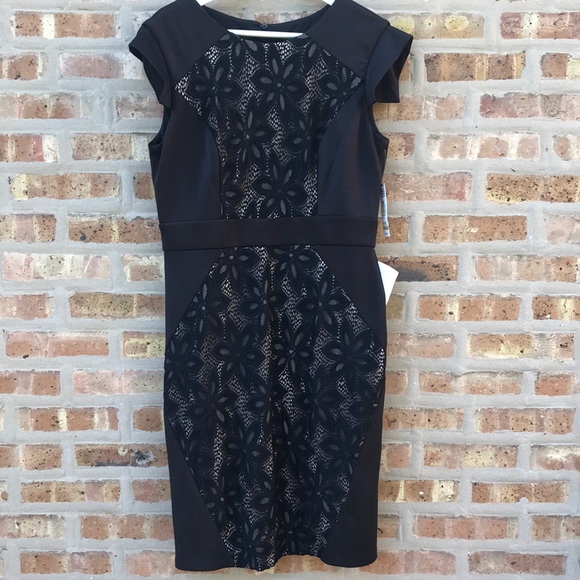 Dresses & Skirts - 🎀2/$15 Black Lace detailed dress